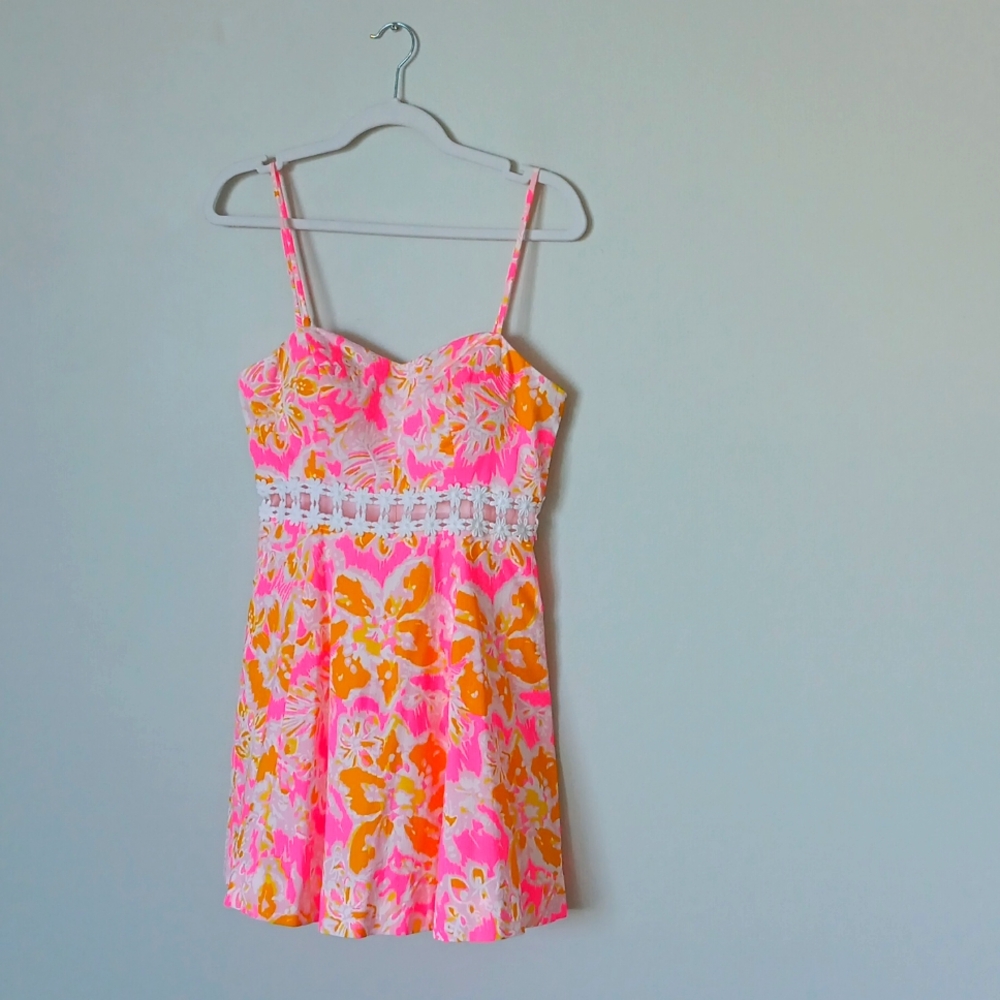 Lilly floral mini